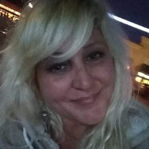 Meet your Posher, Candy